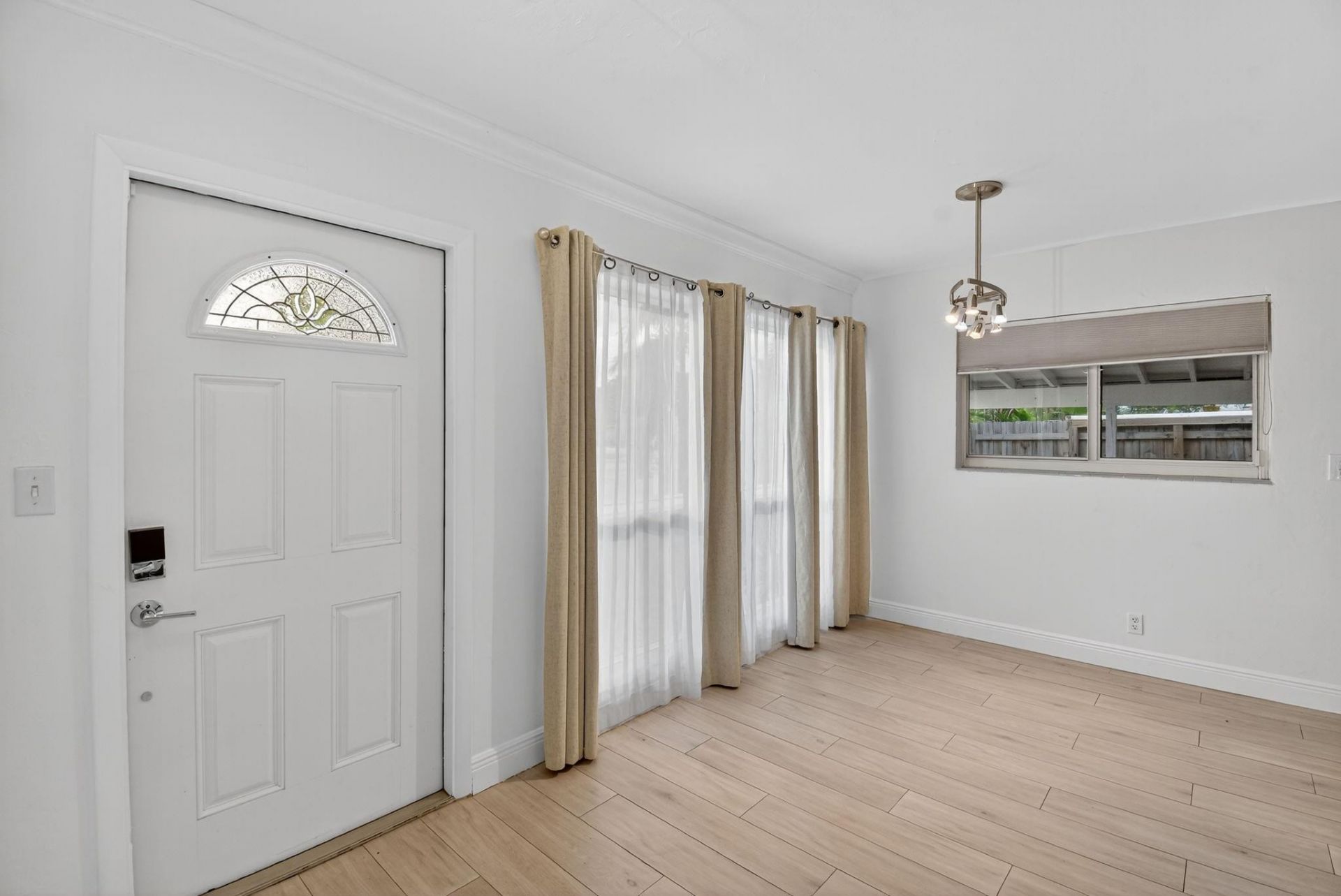 1606 NE 15th Avenue, Unit 1606, Fort Lauderdale, FL 33305 Photo