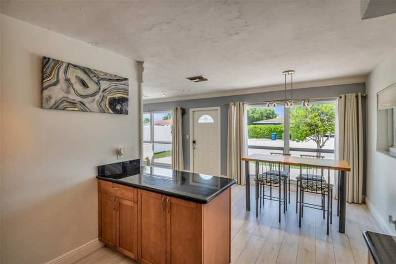 1606 NE 15th Av, Unit 1606, Fort Lauderdale, FL 33305 Photo