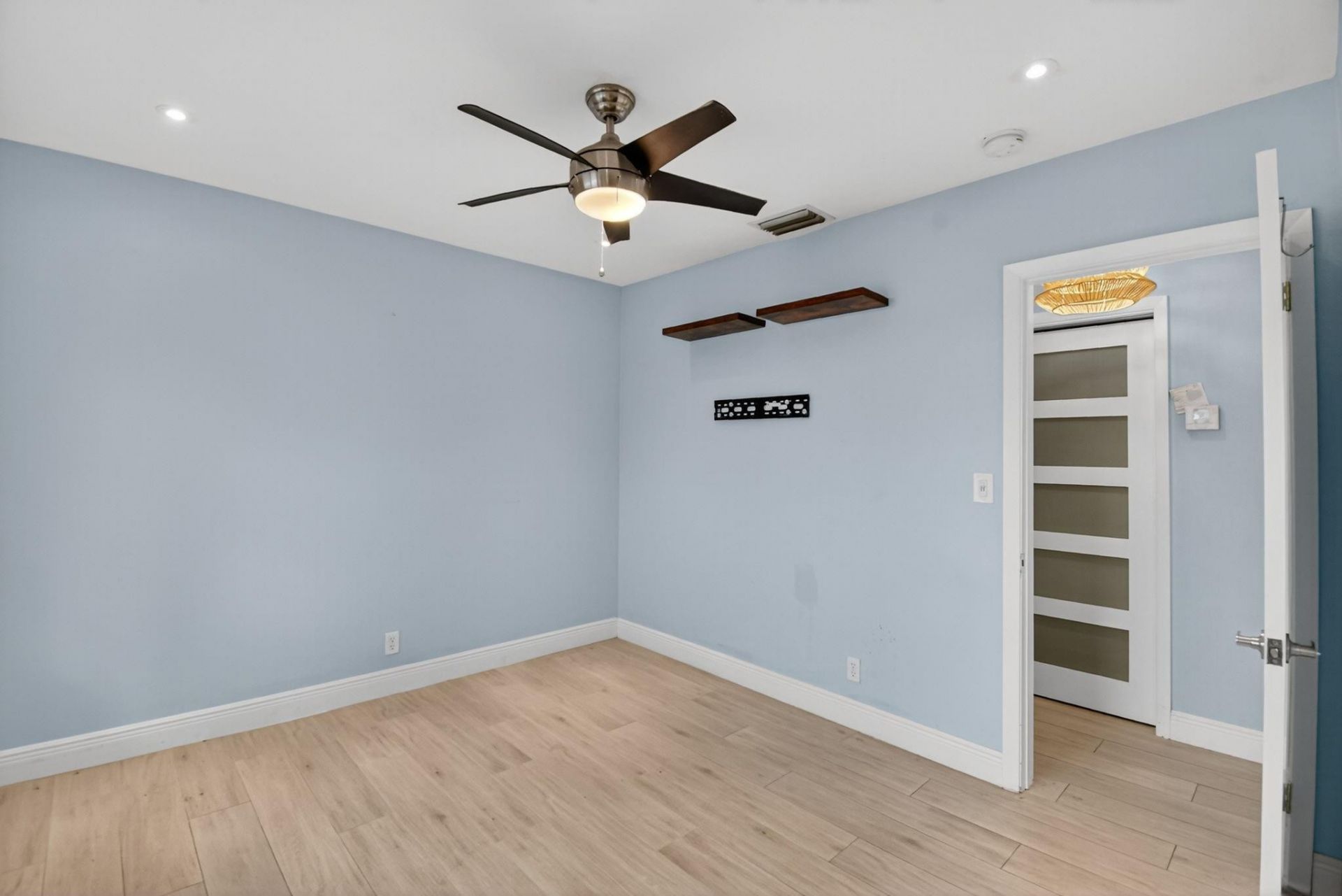 1606 NE 15th Avenue, Unit 1606, Fort Lauderdale, FL 33305 Photo