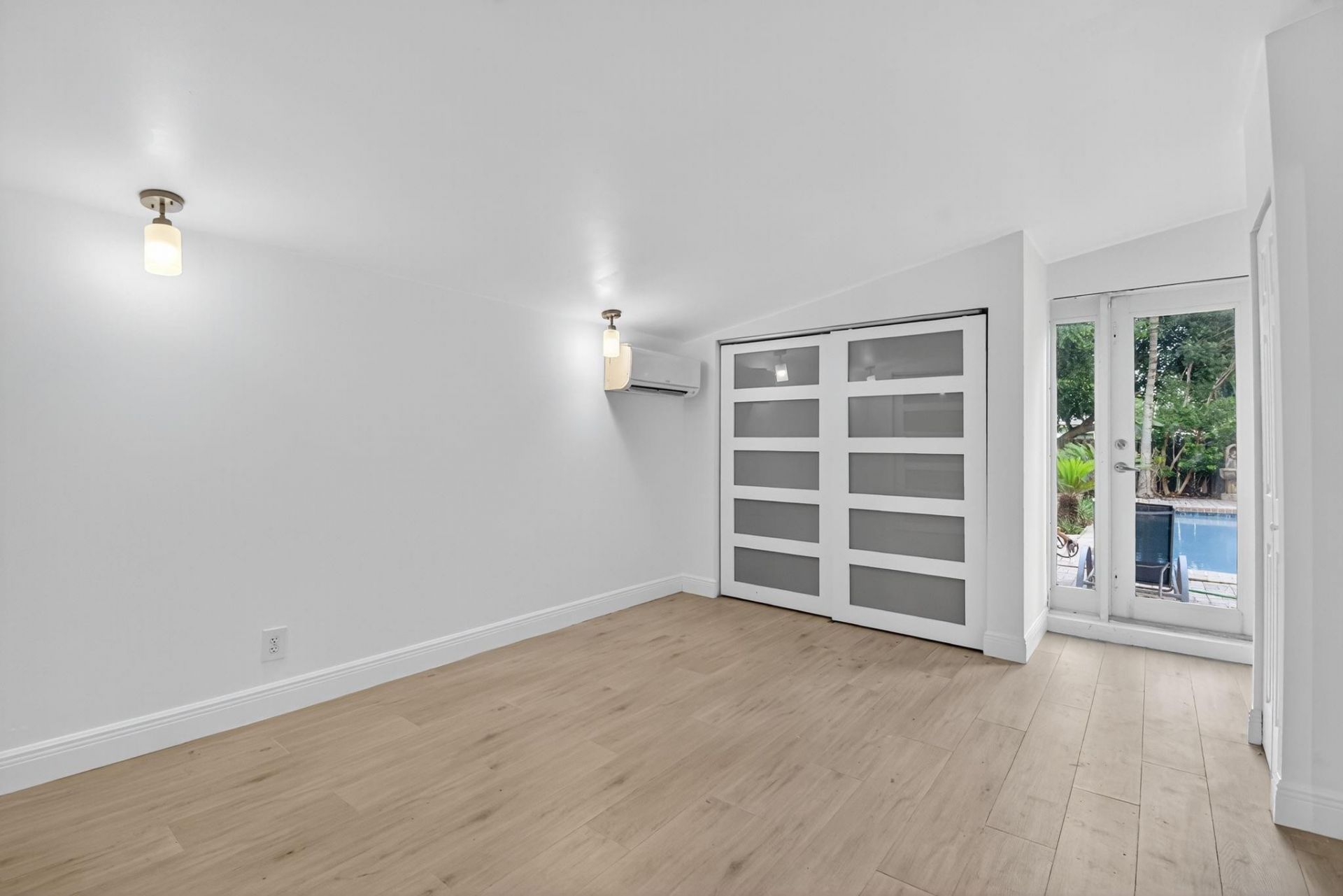 1606 NE 15th Avenue, Unit 1606, Fort Lauderdale, FL 33305 Photo