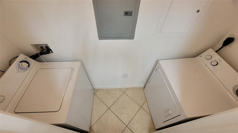 6565 Emerald Dunes Drive, Unit 303, West Palm Beach, FL 33411 Photo