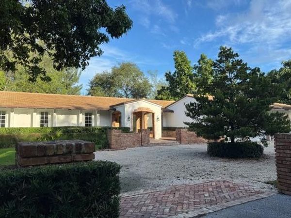5100 Granada Boulevard, Coral Gables, FL 33146