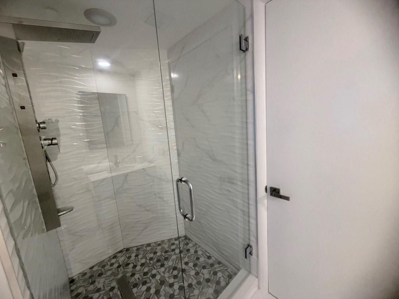 1830 S Ocean Drive, Unit 2406, Hallandale Beach, FL 33009 Photo