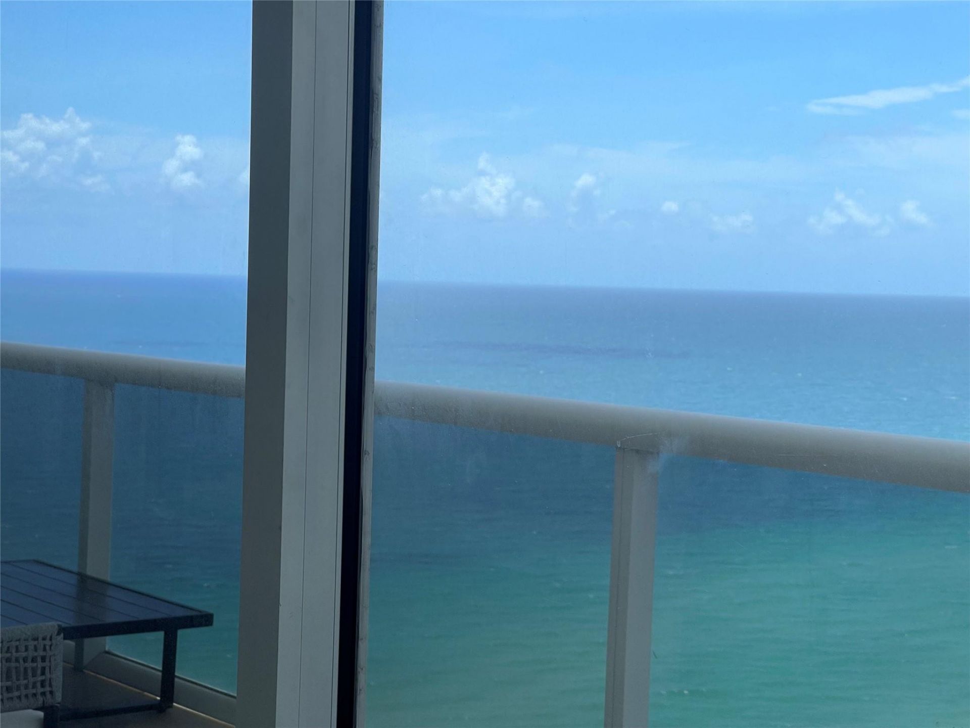 1830 S Ocean Drive, Unit 2406, Hallandale Beach, FL 33009 Photo
