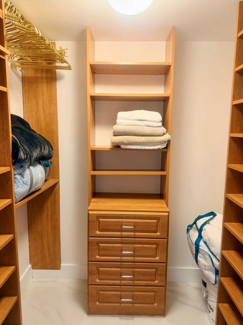 1830 S Ocean Drive, Unit 2406, Hallandale Beach, FL 33009 Photo