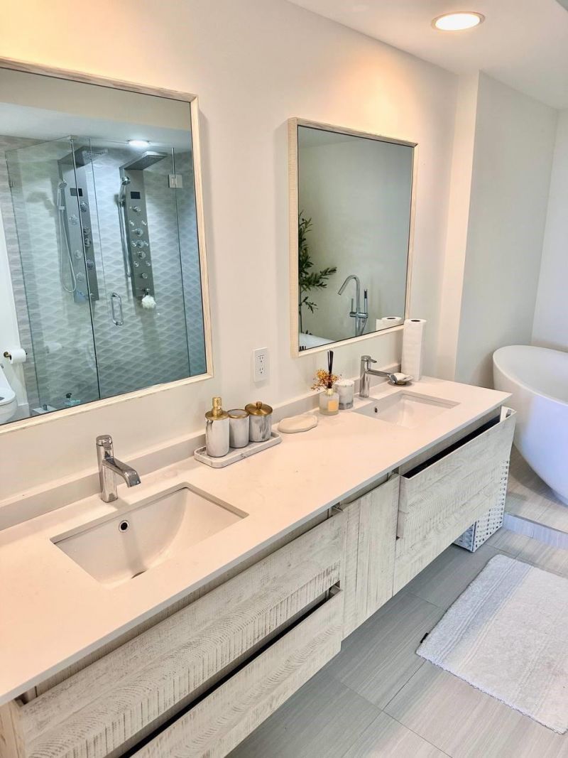 1830 S Ocean Drive, Unit 2406, Hallandale Beach, FL 33009 Photo