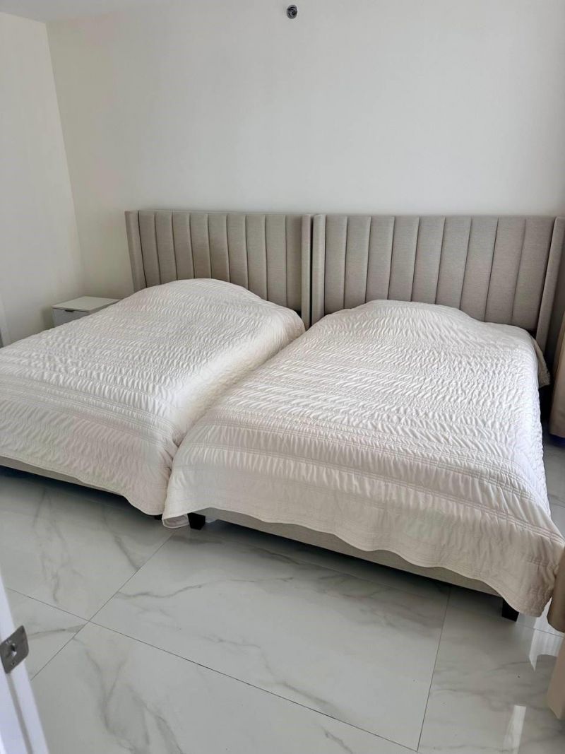 1830 S Ocean Drive, Unit 2406, Hallandale Beach, FL 33009 Photo