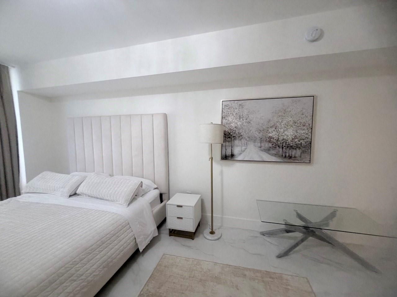 1830 S Ocean Drive, Unit 2406, Hallandale Beach, FL 33009 Photo