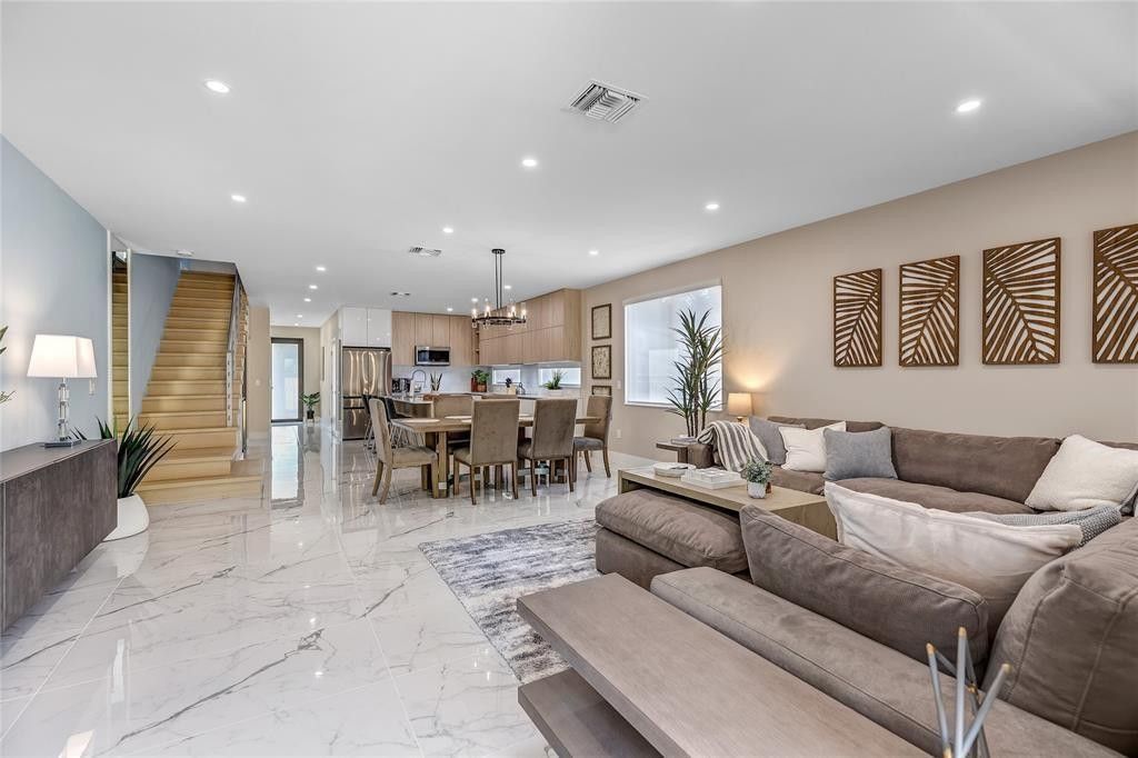 811 SW 10th Terrace, Fort Lauderdale, FL 33315 Photo