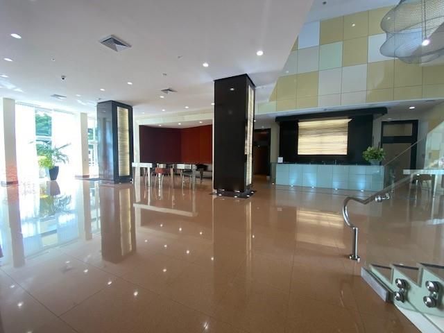 2775 NE 187th St, Unit 523, Aventura, FL 33180 Photo