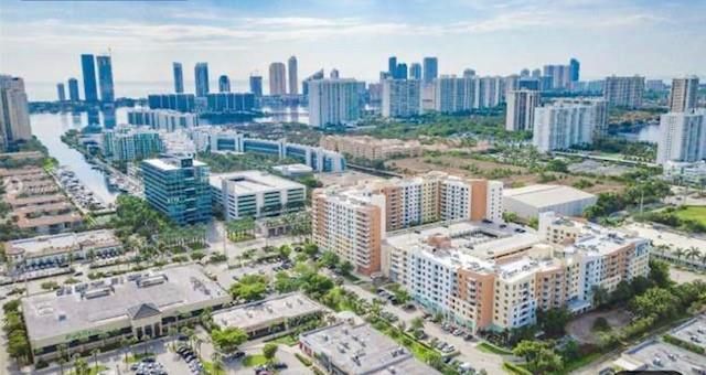 2775 NE 187th St, Unit 523, Aventura, FL 33180 Photo