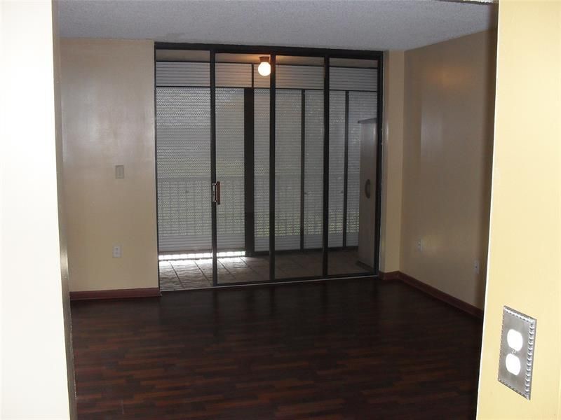 5530 NW 44th Street, Unit 418C, Lauderhill, FL 33319 Photo