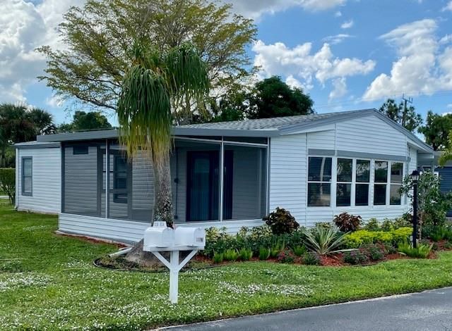 927 Sun Acres Lane, Boynton Beach, FL 33436 Photo