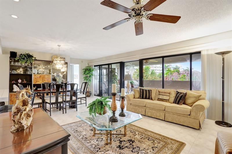 330 SE 20th Avenue, Unit 307, Deerfield Beach, FL 33441 Photo