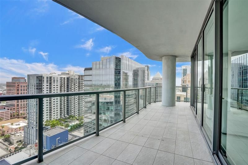 100 E Las Olas Boulevard, Unit 2701, Fort Lauderdale, FL 33301 Photo