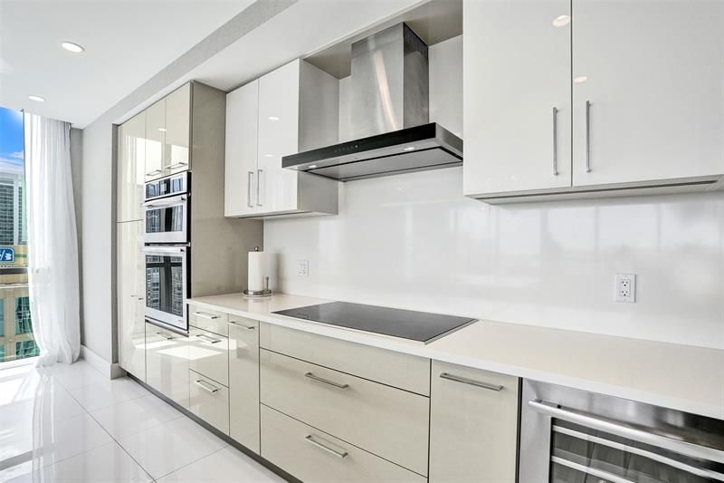 100 E Las Olas Boulevard, Unit 2701, Fort Lauderdale, FL 33301 Photo