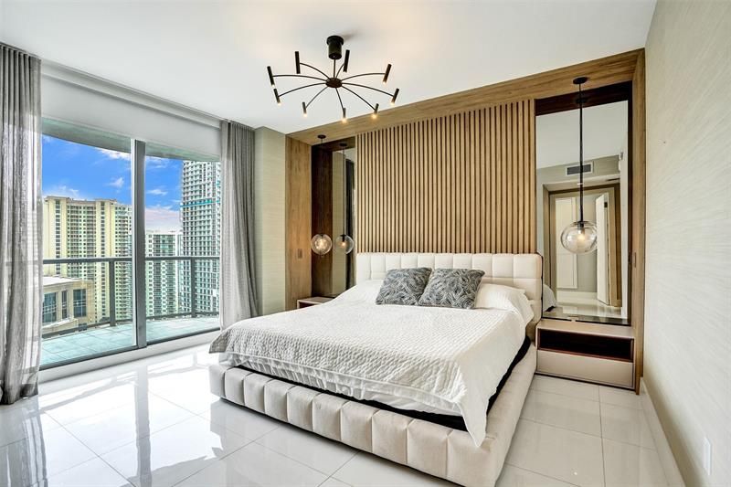 100 E Las Olas Boulevard, Unit 2701, Fort Lauderdale, FL 33301 Photo