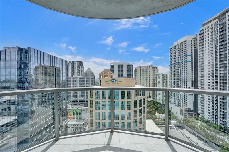100 E Las Olas Boulevard, Unit 2701, Fort Lauderdale, FL 33301 Photo