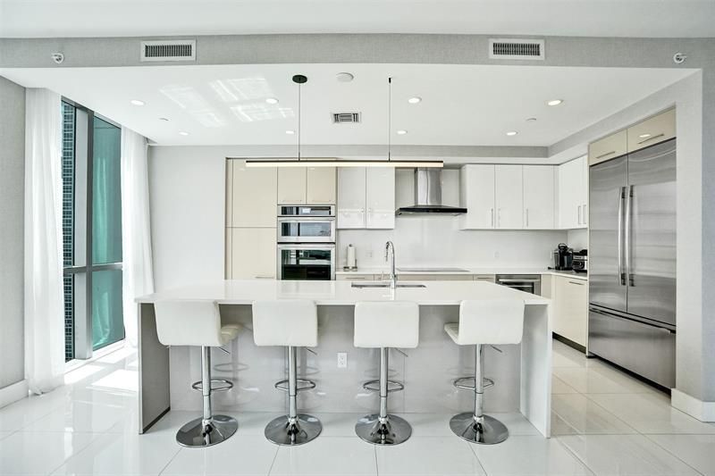 100 E Las Olas Boulevard, Unit 2701, Fort Lauderdale, FL 33301 Photo