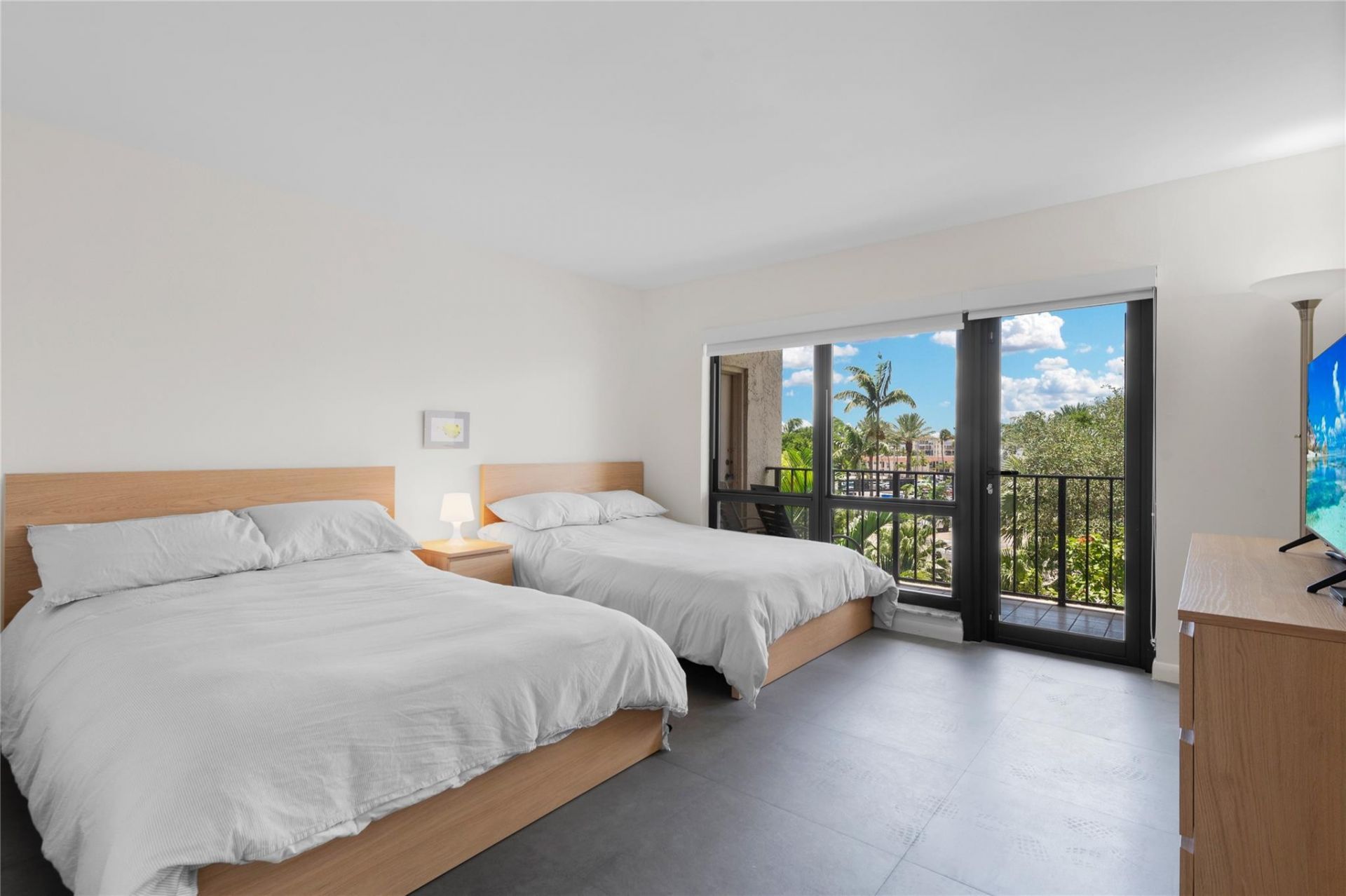 4900 N Ocean Boulevard, Unit 416, Lauderdale by the Sea, FL 33308 Photo