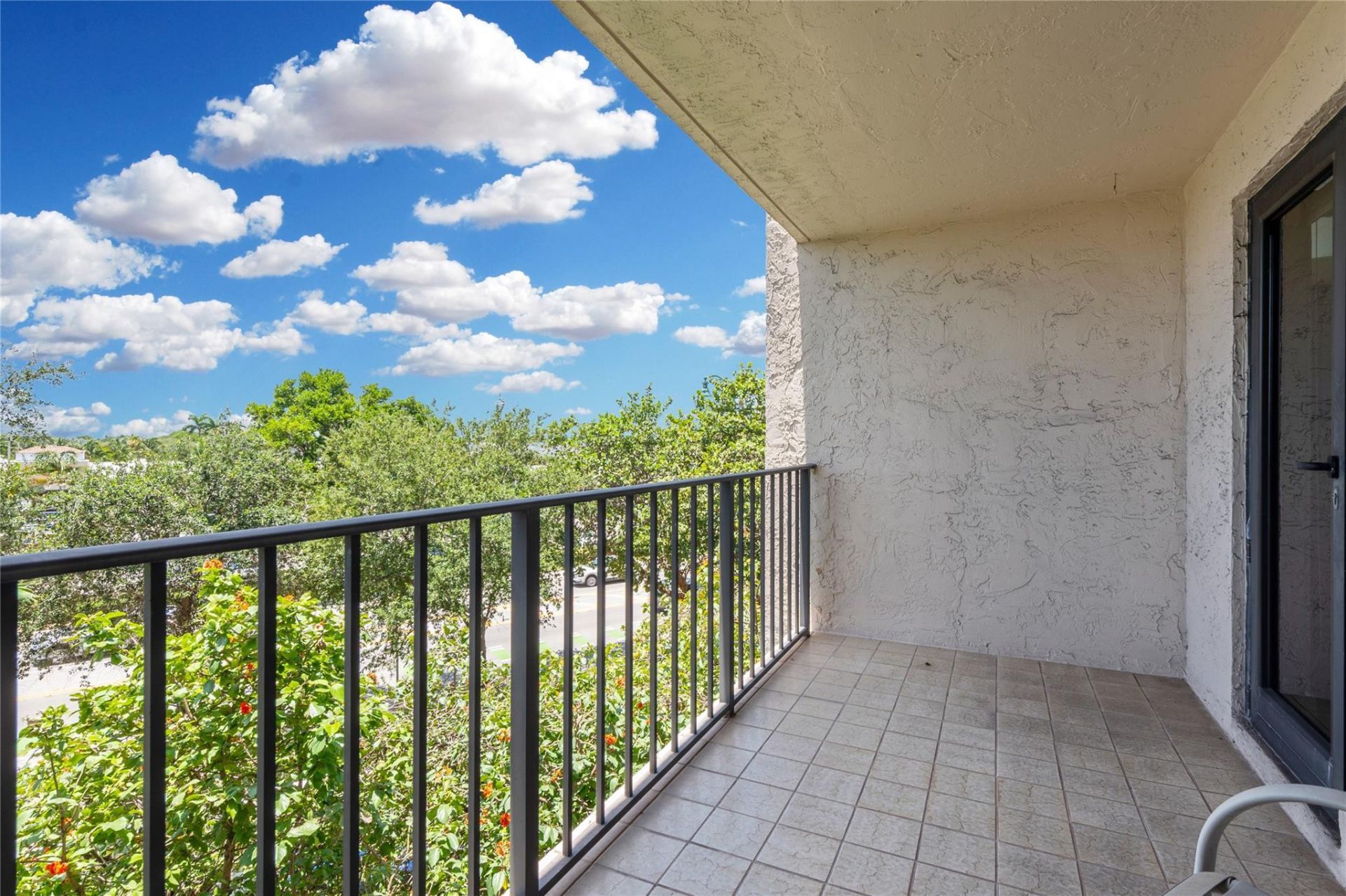 4900 N Ocean Boulevard, Unit 416, Lauderdale by the Sea, FL 33308 Photo