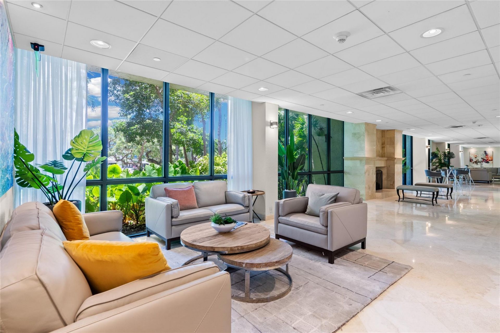 4900 N Ocean Boulevard, Unit 416, Lauderdale by the Sea, FL 33308 Photo