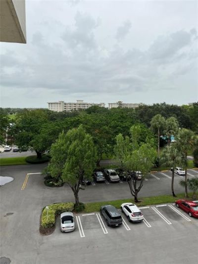3150 N Course Lane, Unit 610, Pompano Beach, FL 33069 Photo