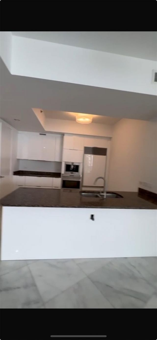 16001 Collins Avenue, Unit 2207, Sunny Isles Beach, FL 33160 Photo