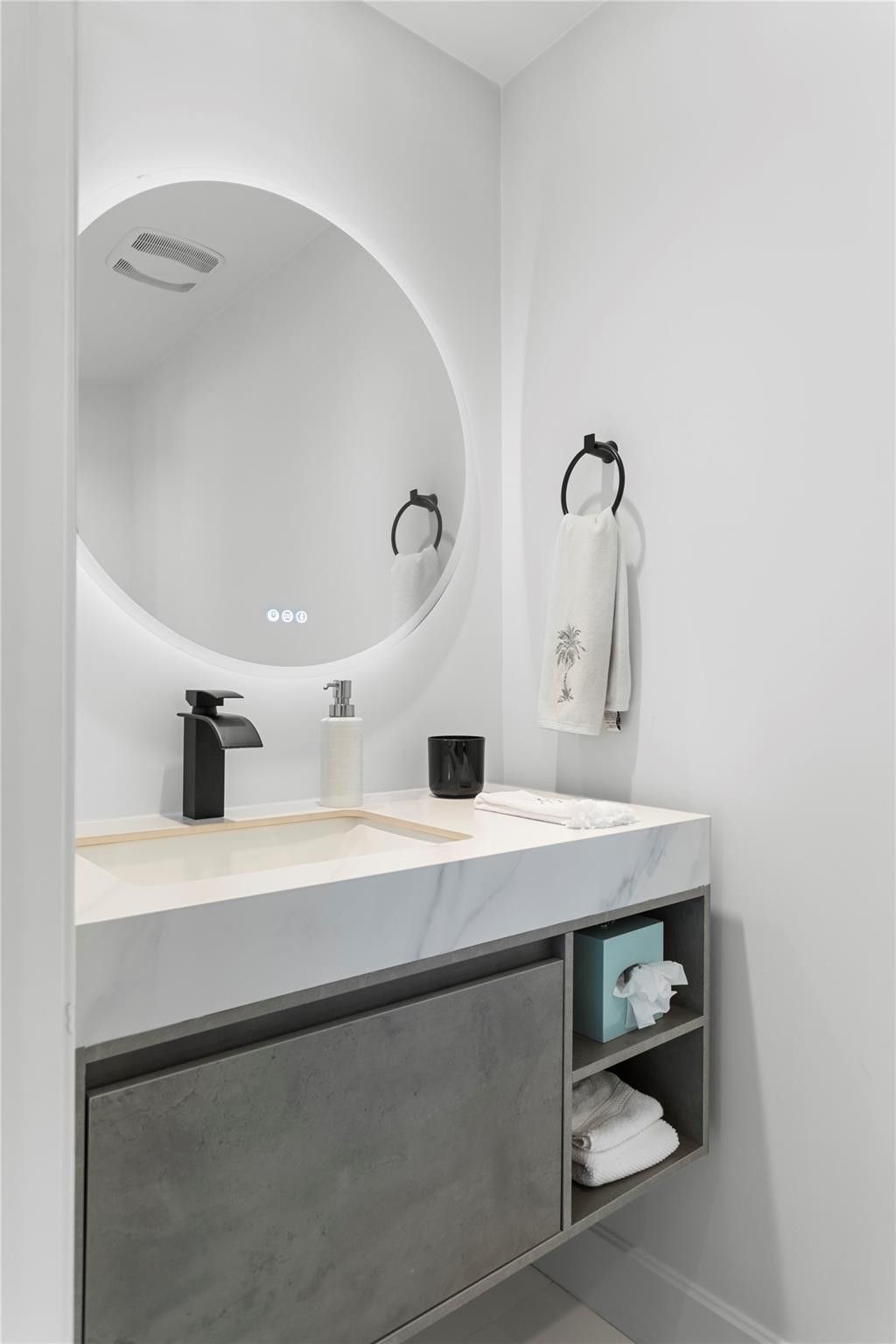 3535 S Ocean Drive, Unit 402, Hollywood, FL 33019 Photo