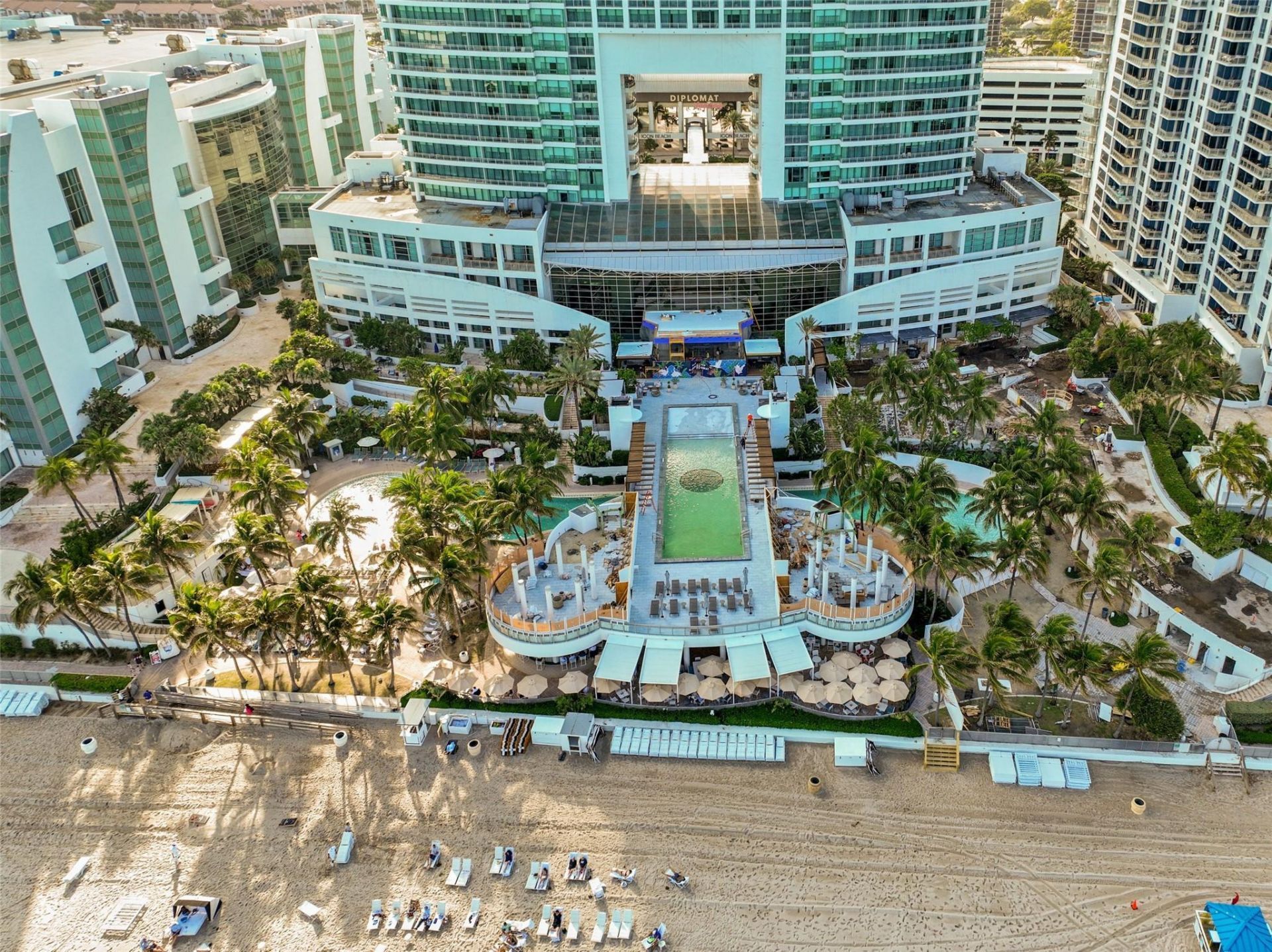 3535 S Ocean Drive, Unit 402, Hollywood, FL 33019 Photo