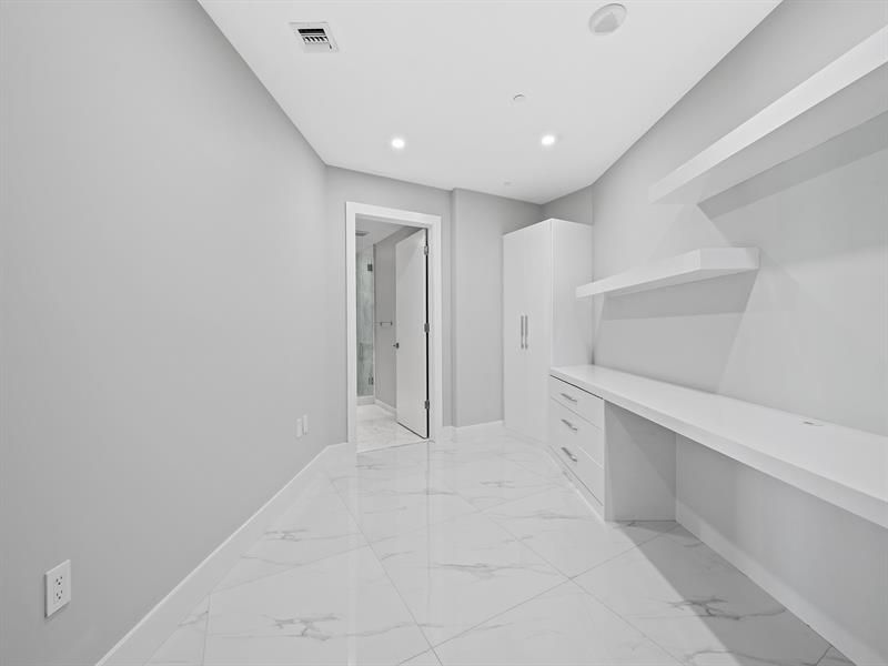 701 N Fort Lauderdale Beach Boulevard, Unit 802, Fort Lauderdale, FL 33304 Photo