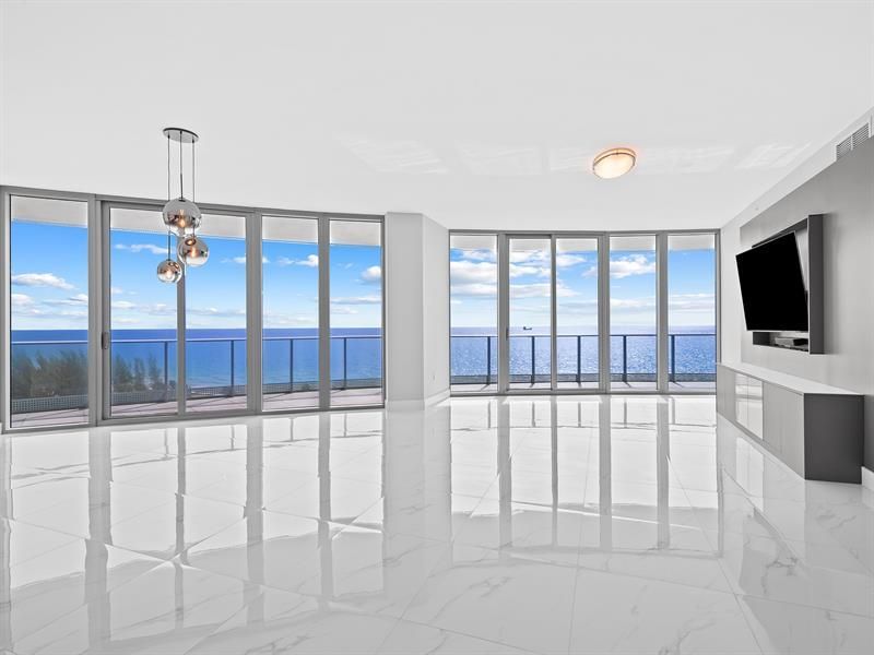 701 N Fort Lauderdale Beach Boulevard, Unit 802, Fort Lauderdale, FL 33304 Photo