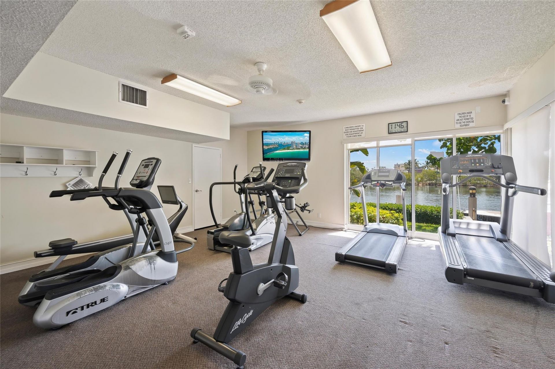 1170 N Federal Highway, Unit 312, Fort Lauderdale, FL 33304 Photo
