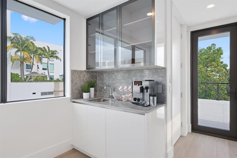 204 Osceola Park Lane, Delray Beach, FL 33483 Photo