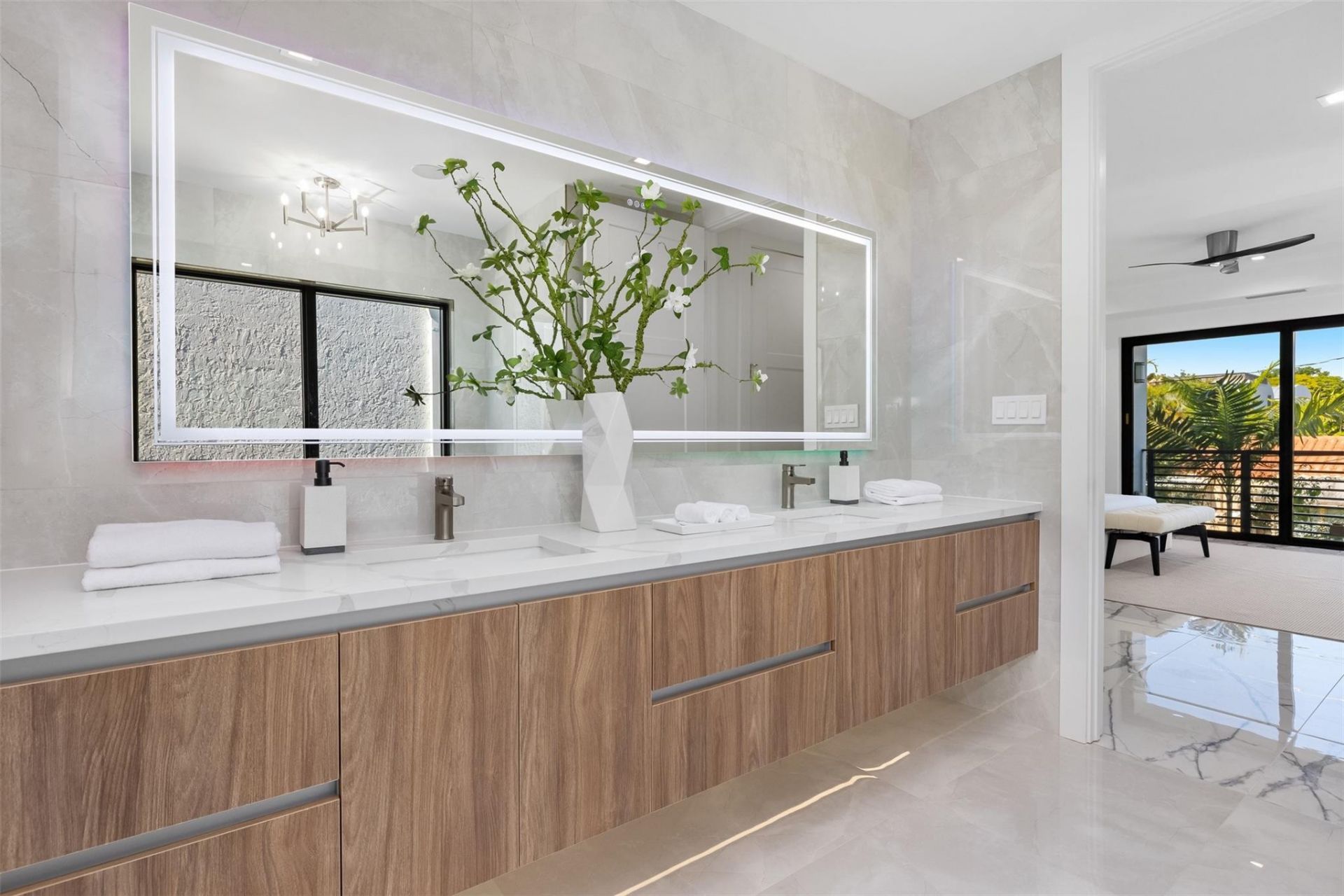 1621 E Broward Boulevard, Fort Lauderdale, FL 33301 Photo