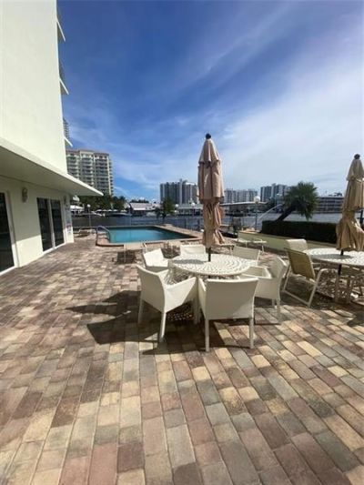 2900 NE 30th Street, Unit 2F, Fort Lauderdale, FL 33306 Photo
