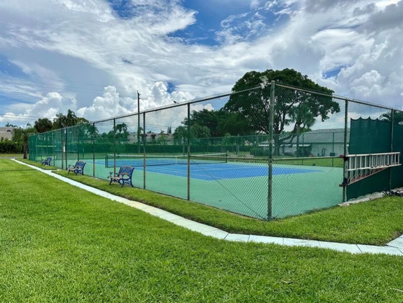 1382 High Point Way NE B, Delray Beach, FL 33445 Photo