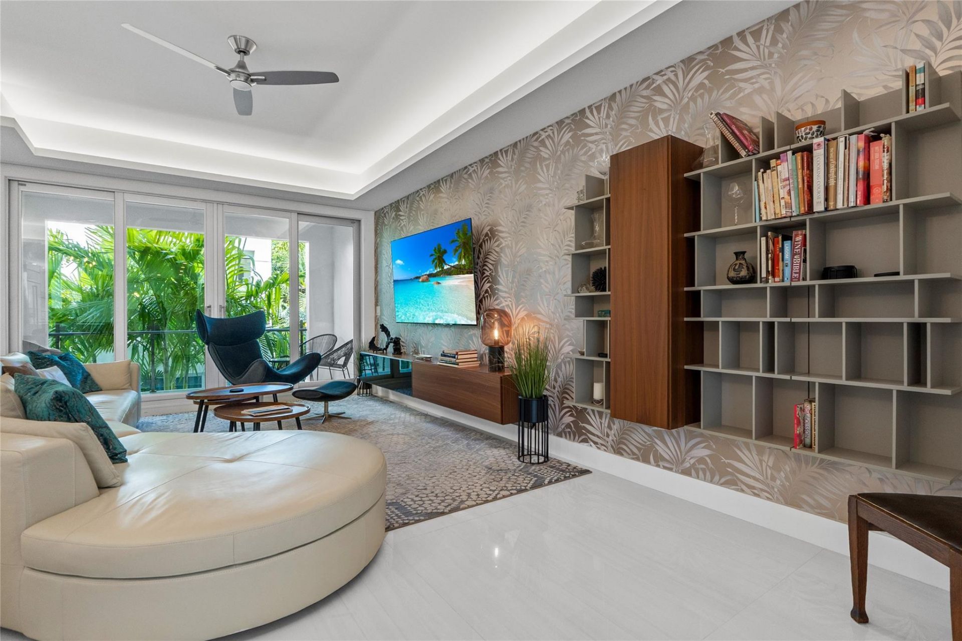 244 Garden Court, Unit 244, Lauderdale by the Sea, FL 33308 Photo