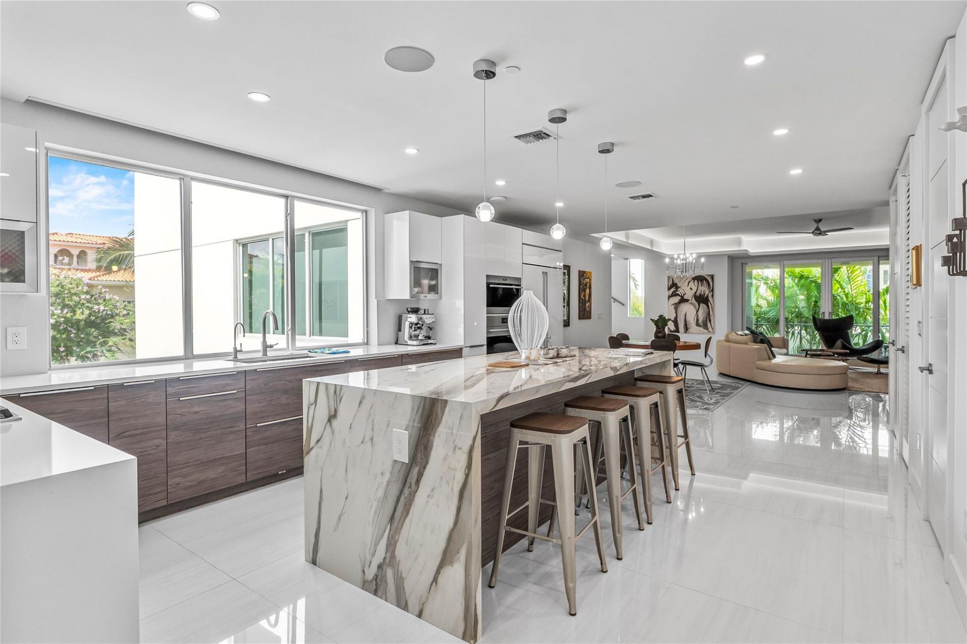 244 Garden Court, Unit 244, Lauderdale by the Sea, FL 33308 Photo