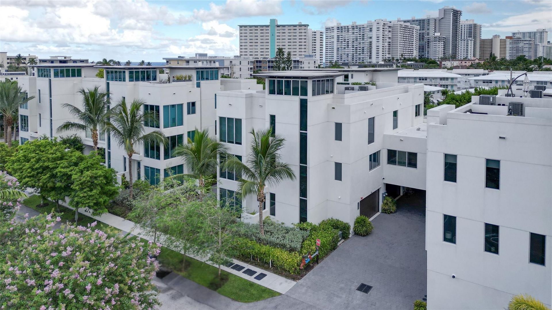 244 Garden Court, Unit 244, Lauderdale by the Sea, FL 33308 Photo