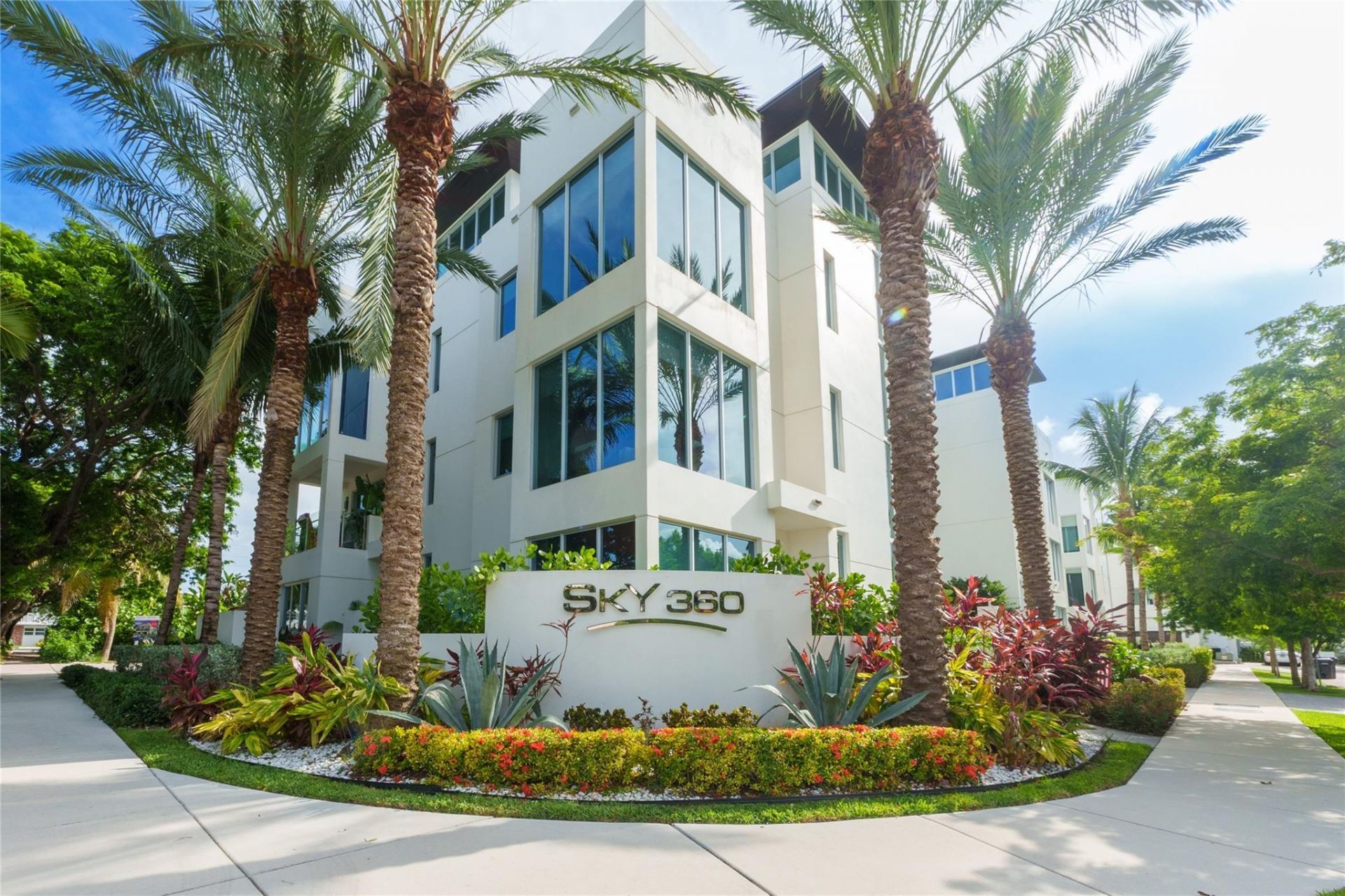 244 Garden Court, Unit 244, Lauderdale by the Sea, FL 33308 Photo