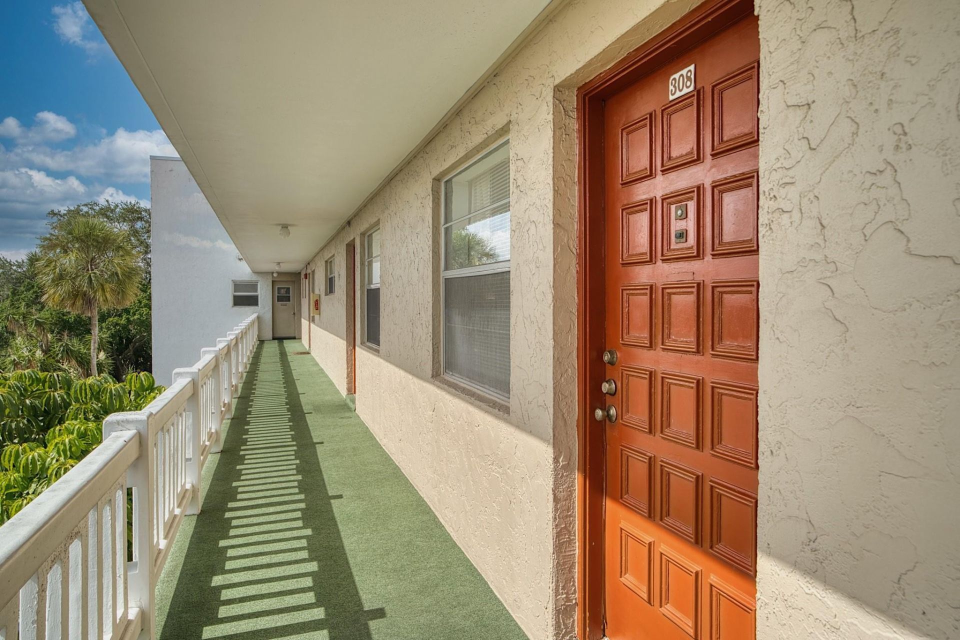 3776 Inverrary Blvd, Unit 308R, Lauderhill, FL 33319 Photo