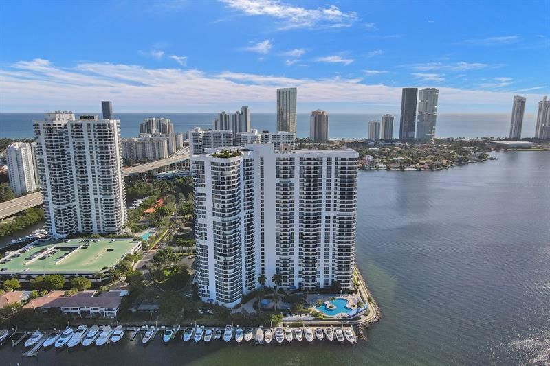 3530 Mystic Pointe Drive, Unit 2308, Aventura, FL 33180 Photo