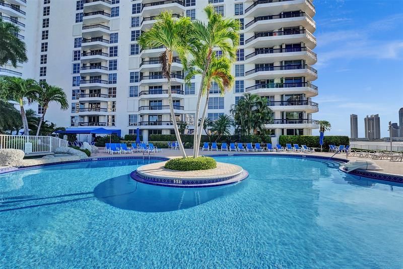 3530 Mystic Pointe Drive, Unit 2308, Aventura, FL 33180 Photo