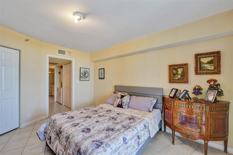 3530 Mystic Pointe Drive, Unit 2308, Aventura, FL 33180 Photo