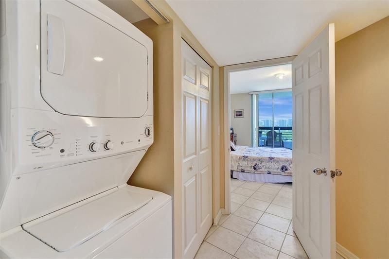 3530 Mystic Pointe Drive, Unit 2308, Aventura, FL 33180 Photo