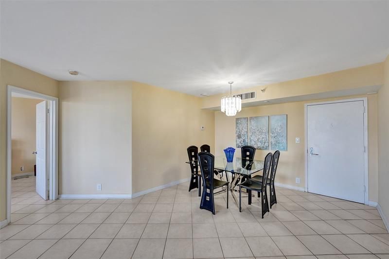 3530 Mystic Pointe Drive, Unit 2308, Aventura, FL 33180 Photo