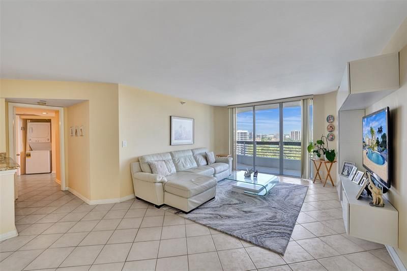 3530 Mystic Pointe Drive, Unit 2308, Aventura, FL 33180 Photo