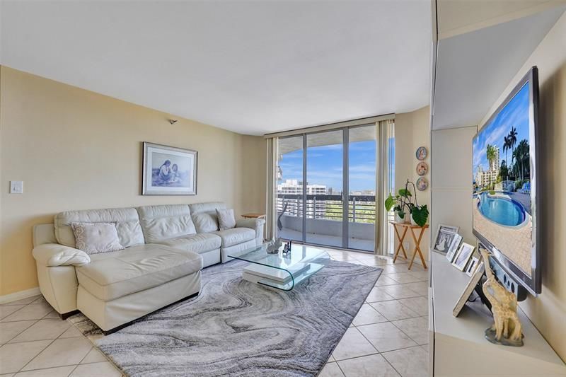 3530 Mystic Pointe Drive, Unit 2308, Aventura, FL 33180 Photo