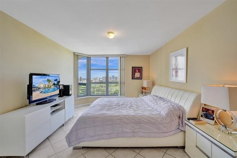 3530 Mystic Pointe Drive, Unit 2308, Aventura, FL 33180 Photo